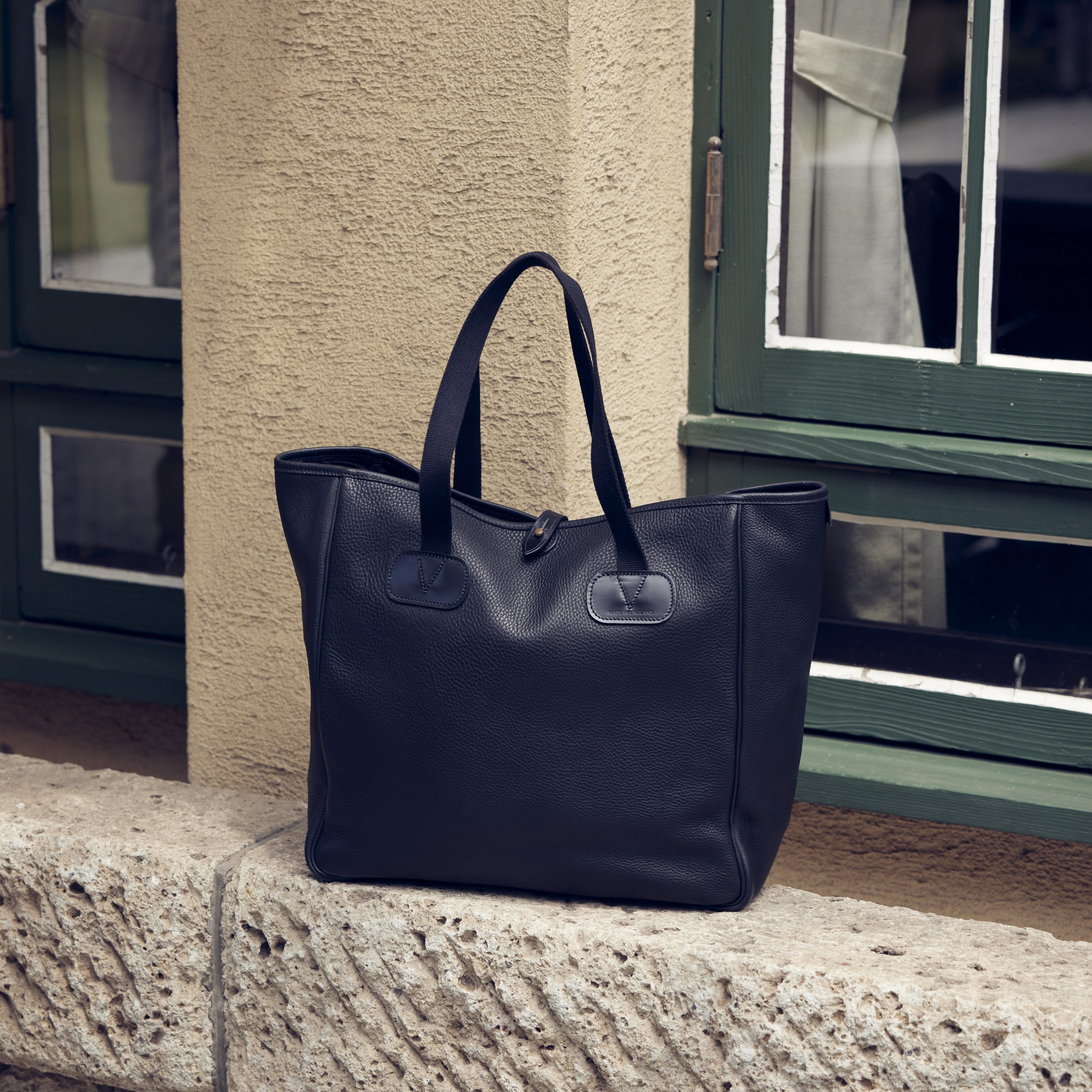 SMALL CARRYALL LEATHER